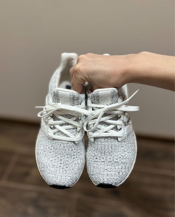 Дамски обувки adidas ultraboost