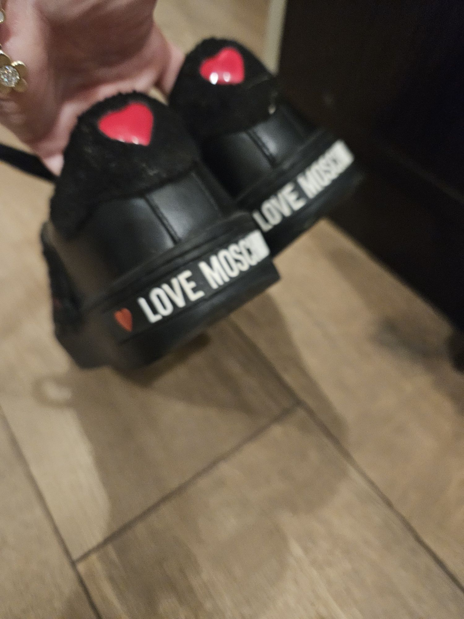 Love moschino 35 номер