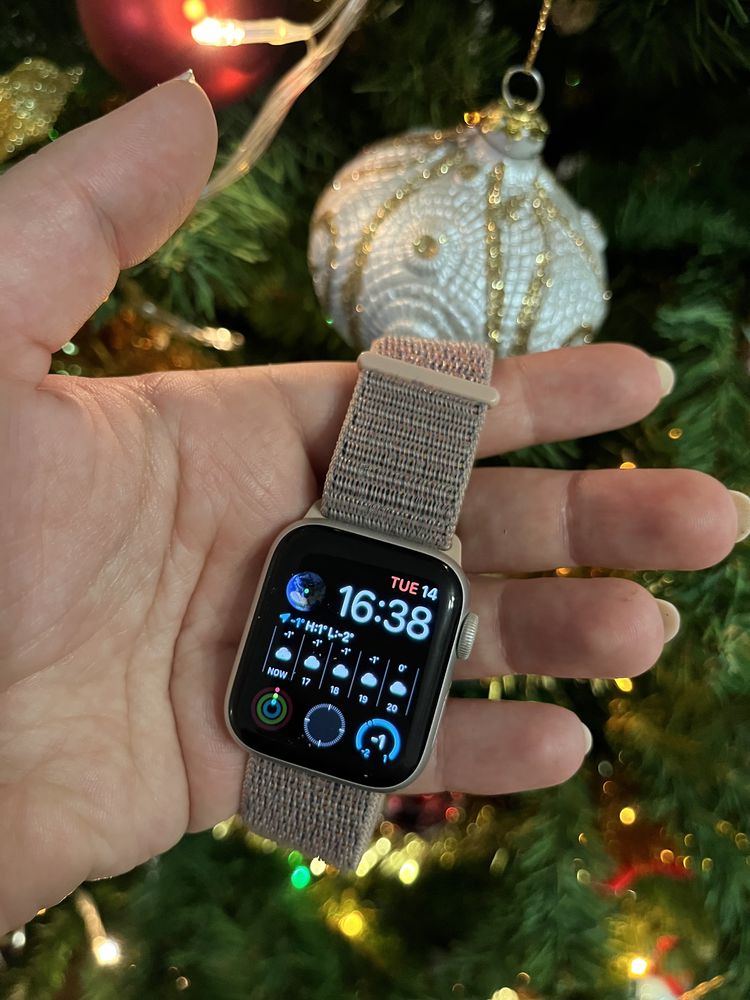 Apple Watch 40mm, Series 5, argintiu