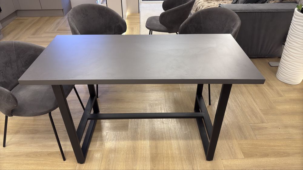 Стол 130 на 60 крепкий