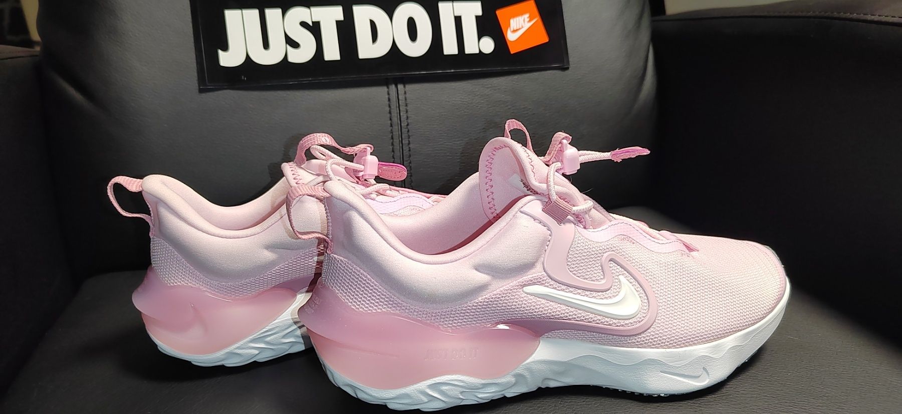 Nike Run Flow, номер 38,5