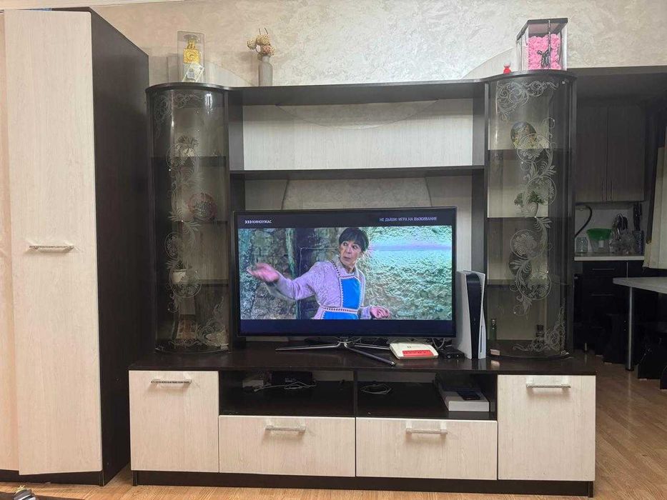 Продам стенку для гостиной