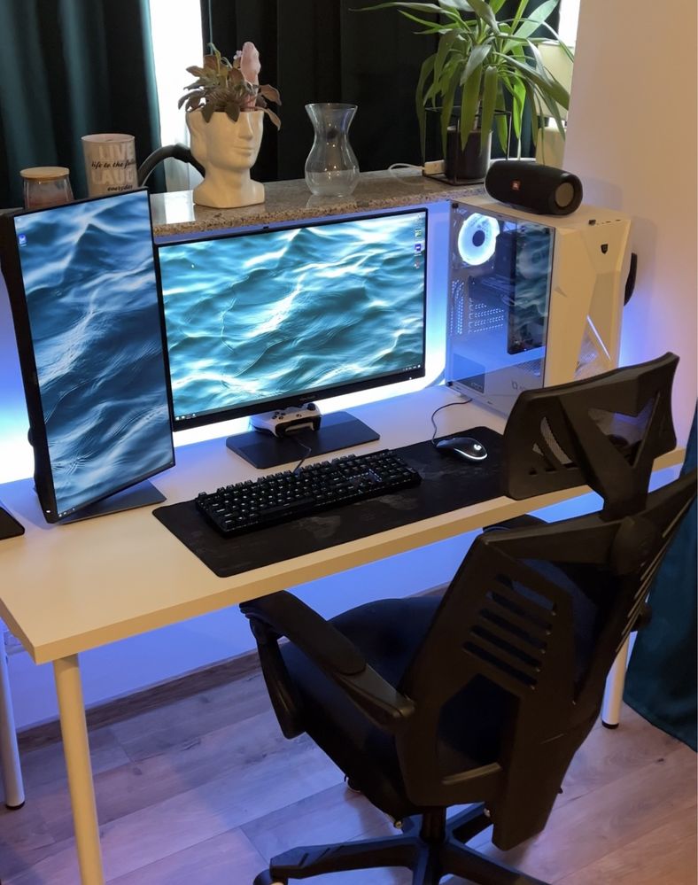 Setup gaming PC + monitoare + periferice