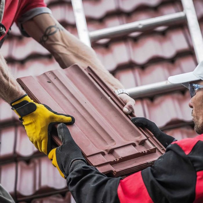 Oferim servicii de reparatii acoperisuri si montaj sisteme acoperis