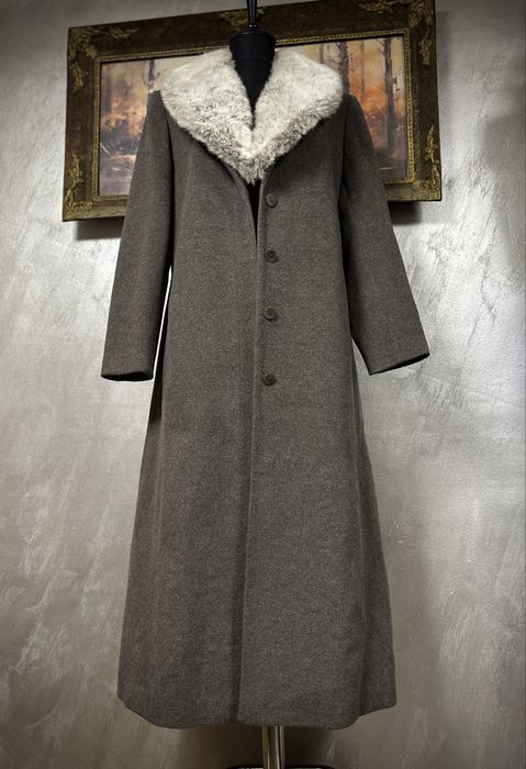 Palton lung elegant/70% wool, 10% angora