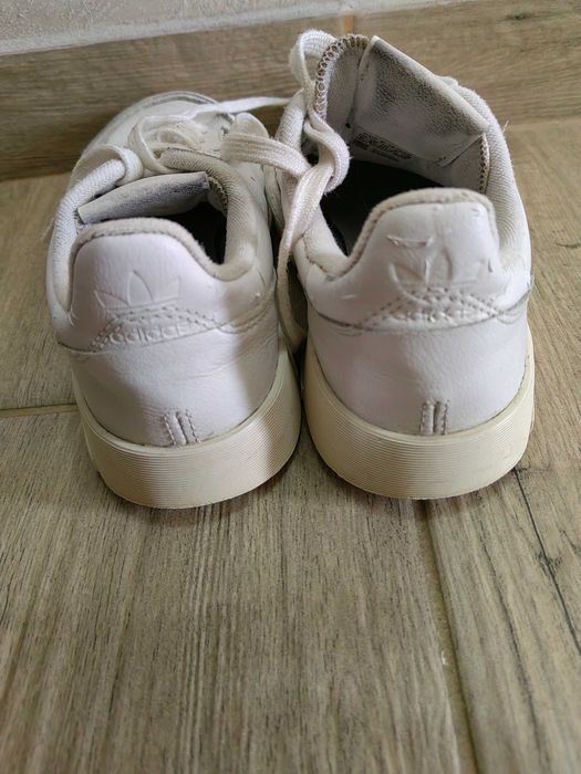 Дамски кецове Adidas