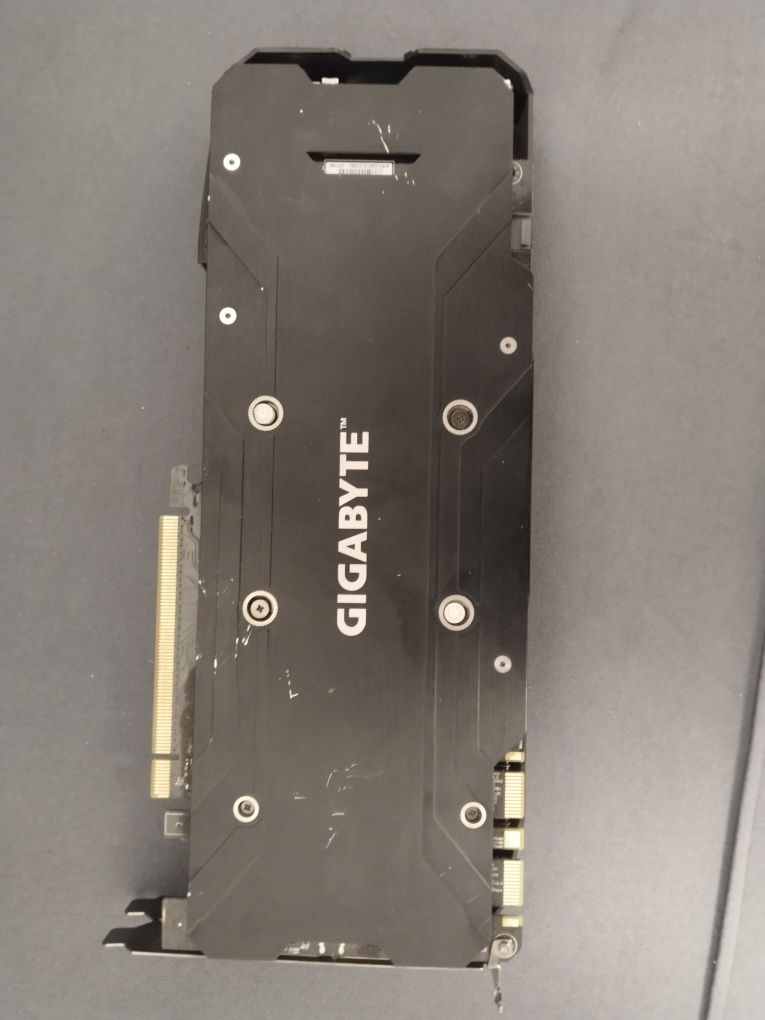 GTX 1070 TI Gigabyte