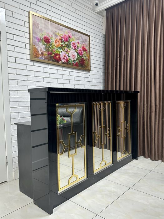 Продам барная стойка ресепшн