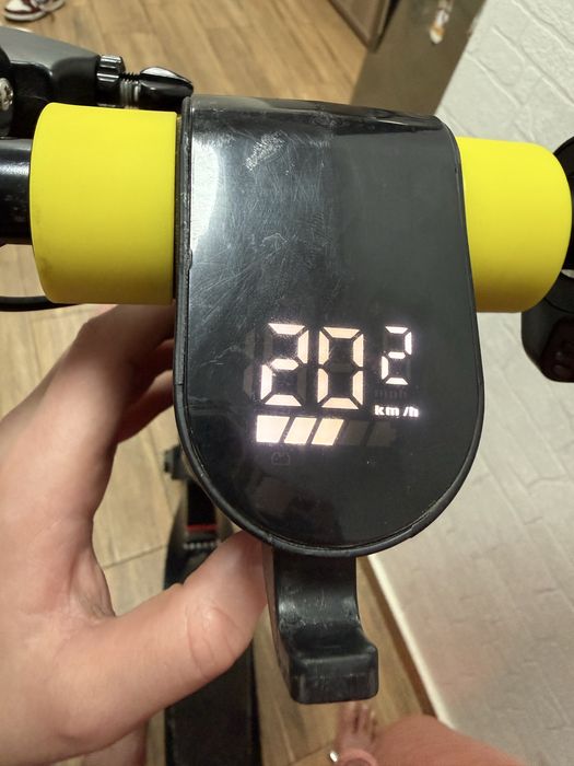 Vand trotineta electrica LEXGO S8+ light-up