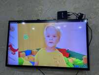 Телевизор Samsung диаганать 105см бу в отличном состоянии