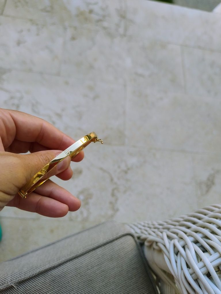 Vând brățări cartier argint
