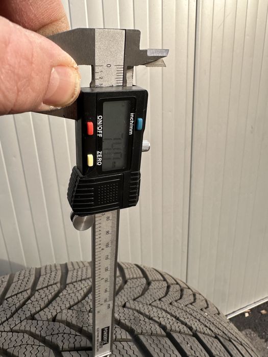 Anvelope iarna nexen winguard sport 2 215/55 R 17