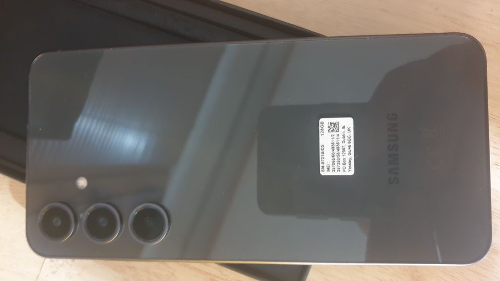 Samsung Galaxy S24 FE