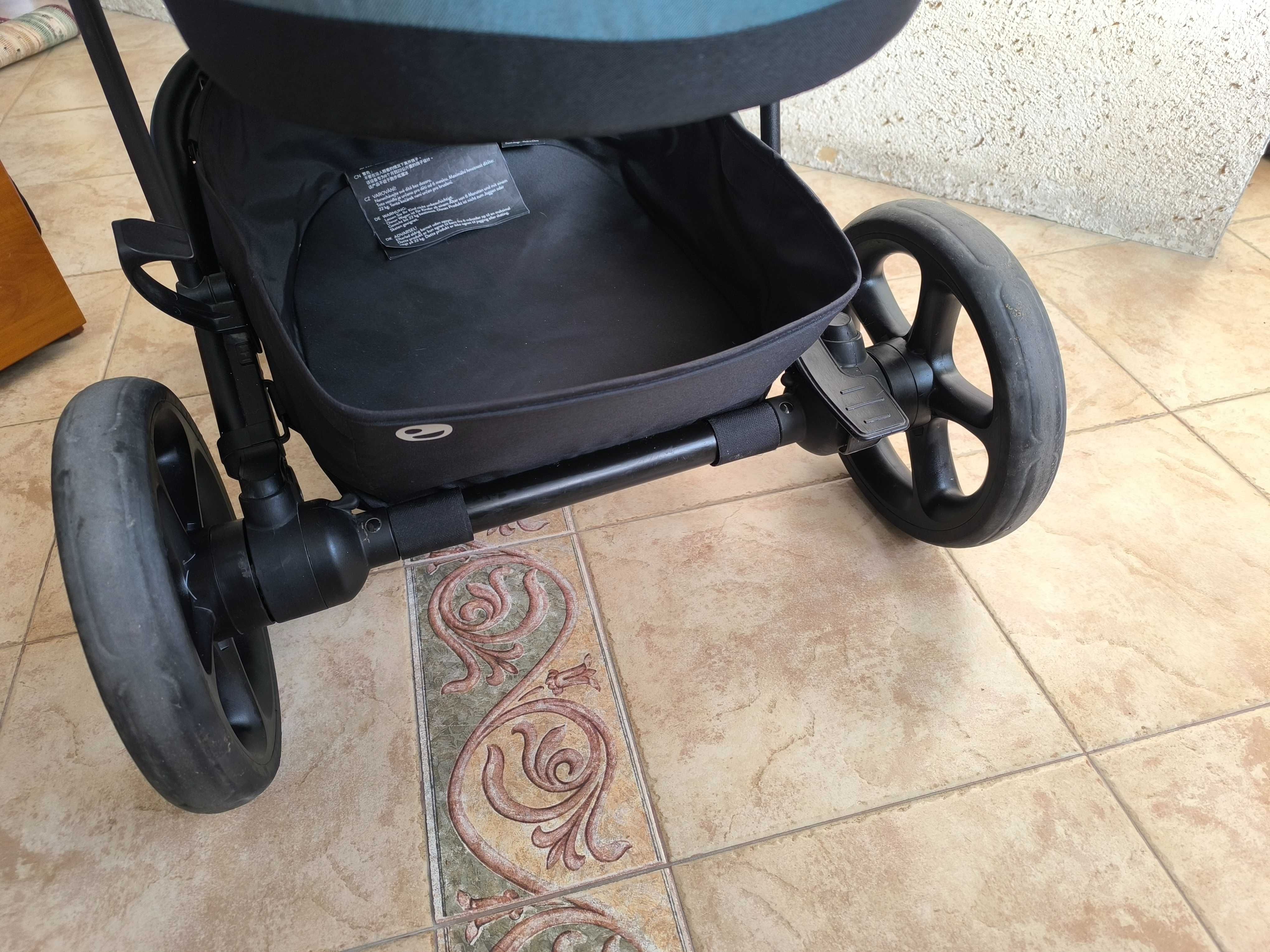Бебешка количка Easywalker Harvey 3  + подаръци