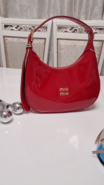 Сумка красный чёрный