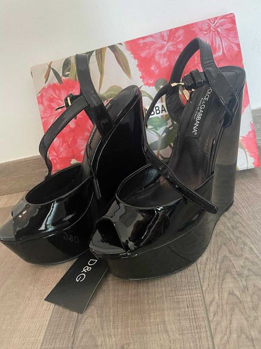 Platforme negre D & G (Dolce & Gabanna)- 37
