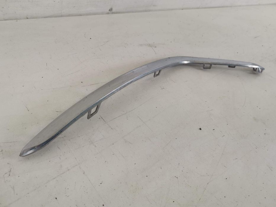 Хромиран орнамент за предна броня ляво Мерцедес-Бенц ГЛС-Клас / Merced