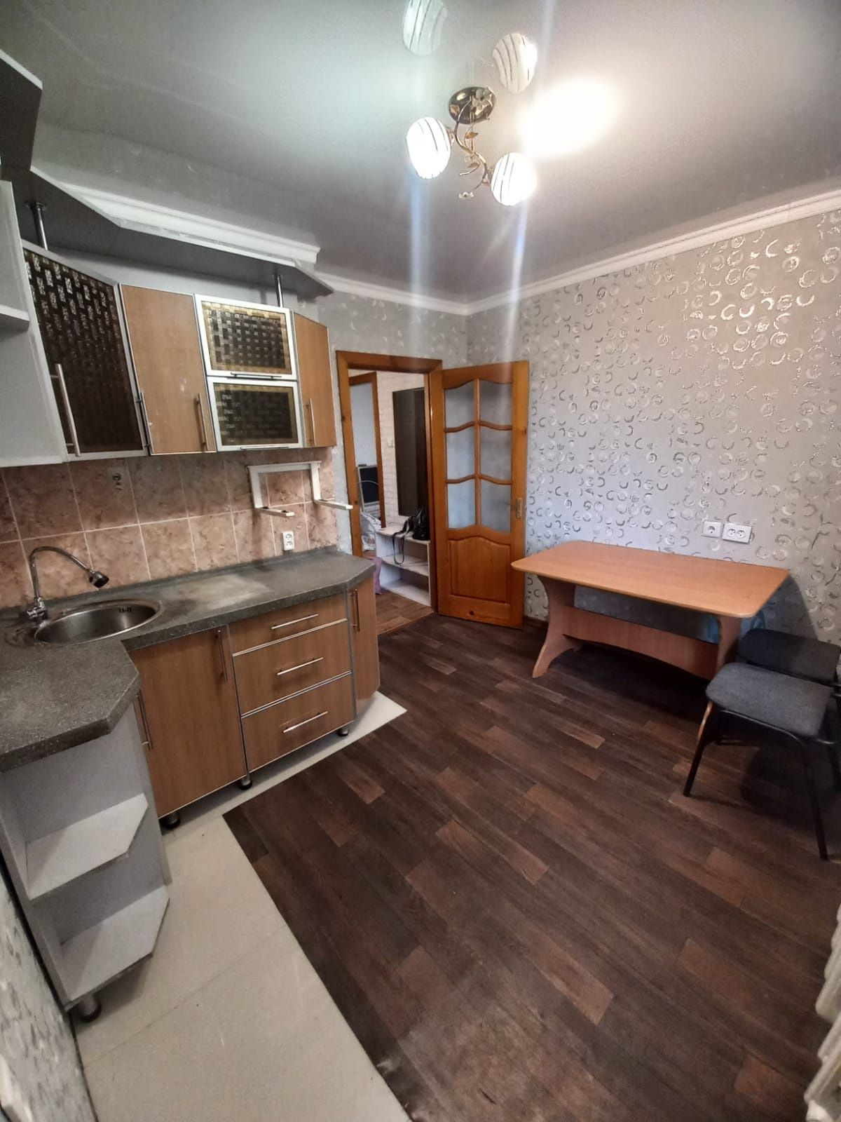 Продам однокомнатную квартиру  в г.Аксу
