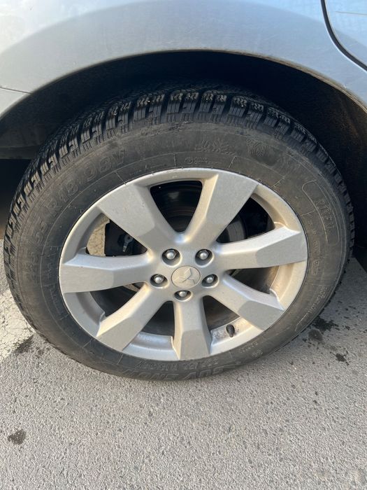 4 бр. Зимни Гуми Riken SNOW 225/55 R18  DOT 2922