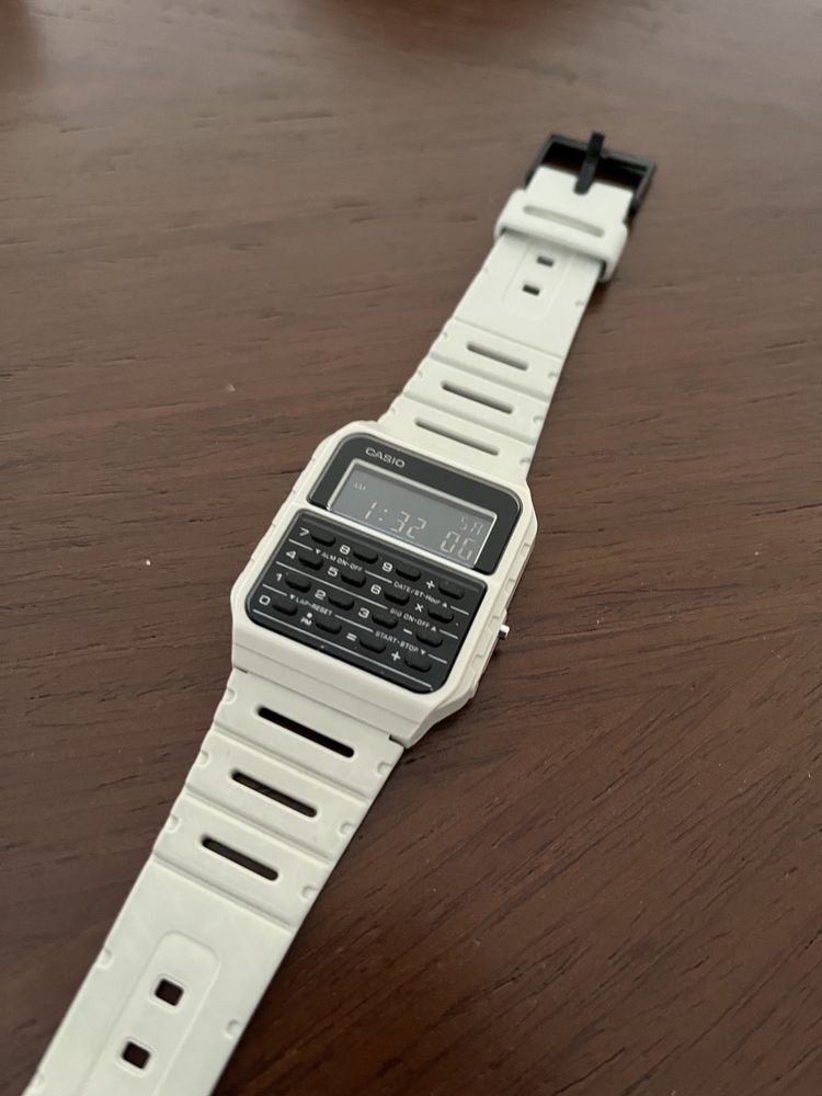 Часы Casio DATABANK оригинал