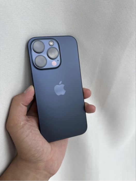 Продам Iphone 15 pro 128 gig, полный комплект