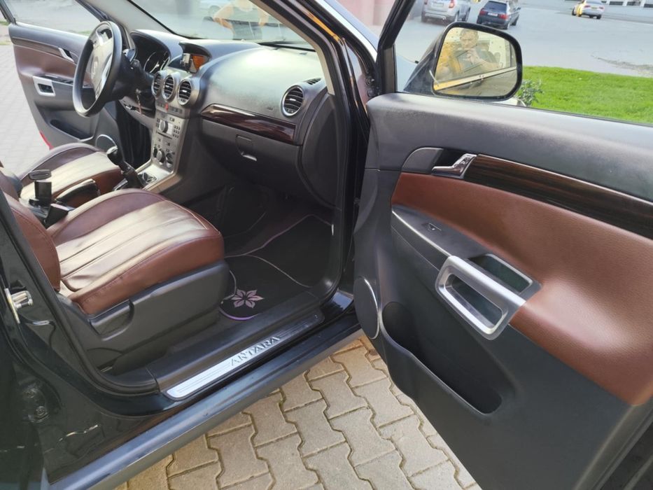 Vând Opel Antara 4x4 2.0 TDI