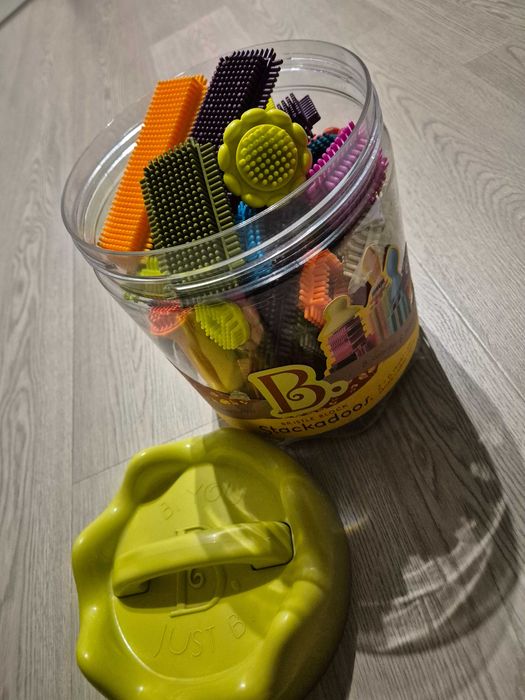 Set de constructie Battat Megapolis 68 piese