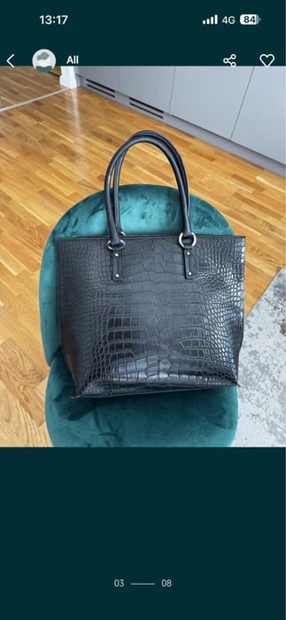 Geanta Armani putin folosita