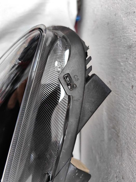 Оригинален фар Форд Куга  Ford Kuga  Led