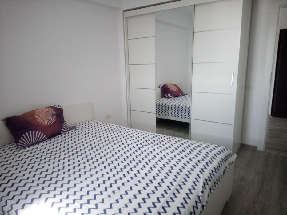 Elite R. Inchiriez apartament 2 camere+terasa+container+loc de parcare