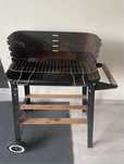 Grill cu carbune pentru gradina