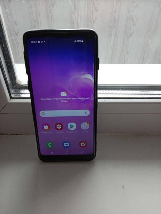Телефон S 10 Самсунг