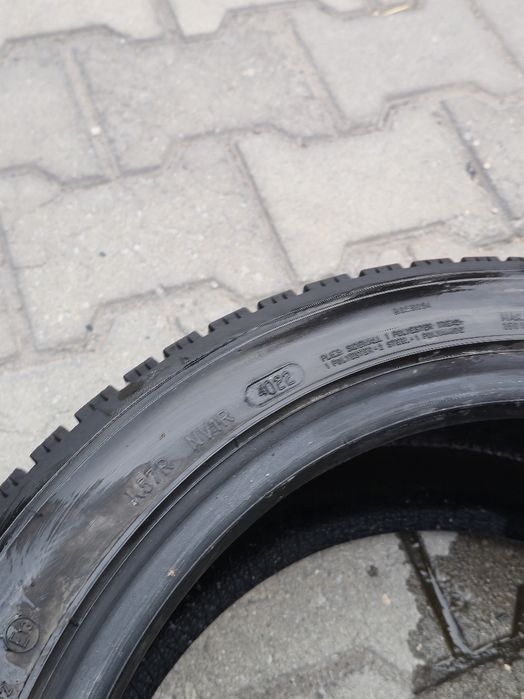 123 456  Dunlop.  .