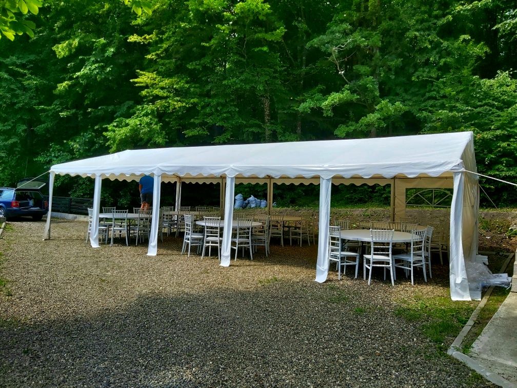 Inchiriez cort/corturi evenimente,nunti echipat cu mese și scaune