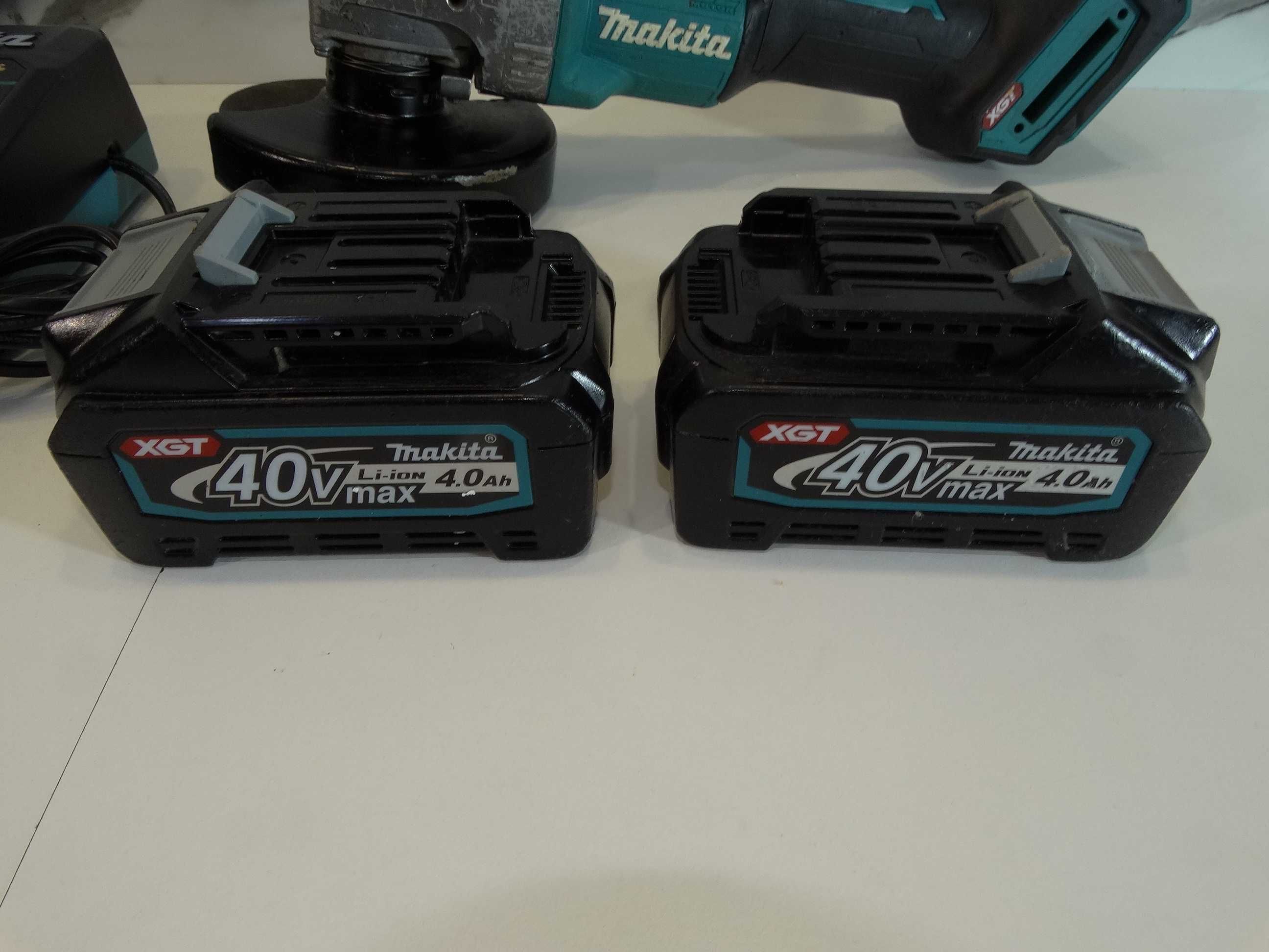 Makita GA 005 / XGT / 40 V - Акумулаторен ъглошлайф