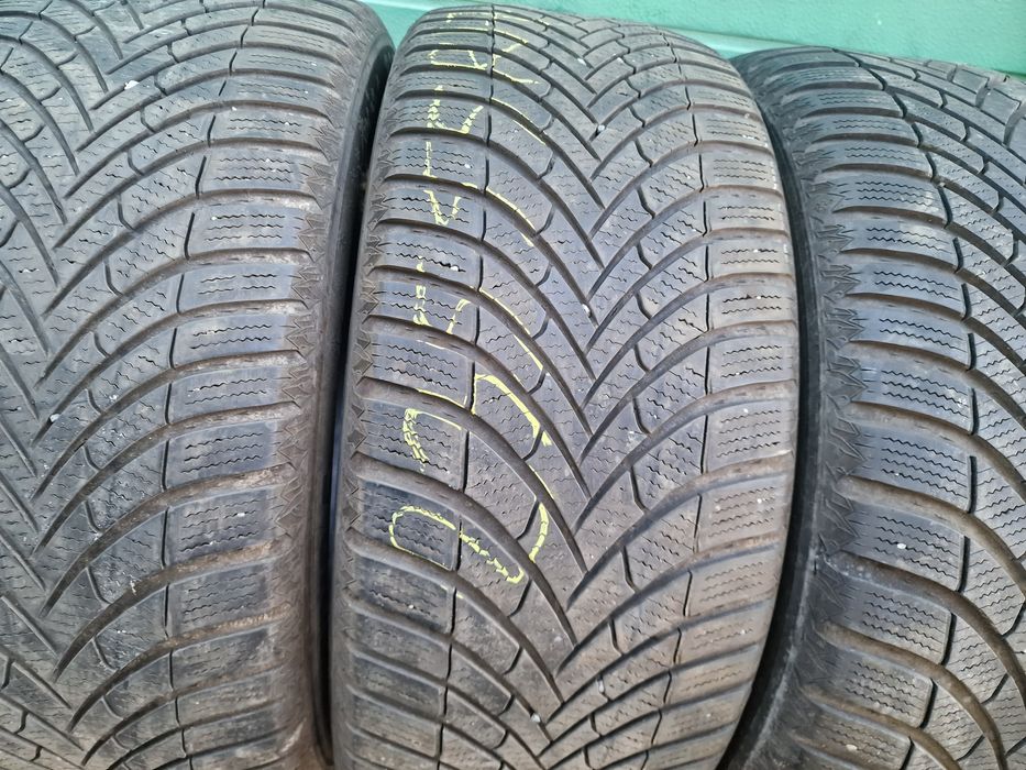 Anvelopă 235/55R17 marca Semperit, M +S ,DOT 2023