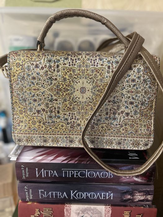 Продам сумку новая