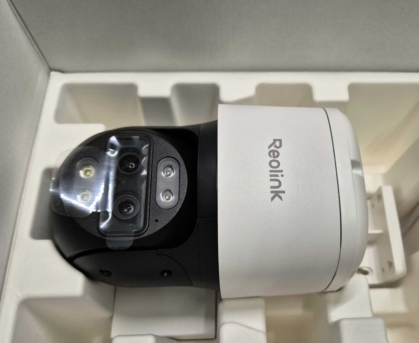 Reolink Altas PT Ultra 4к камера с батерия 20000mah