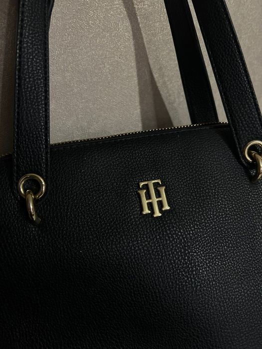 Сумка Tommy Hilfiger
