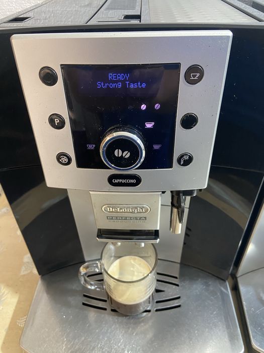 Espresoare cafea Delonghi perfecta capucino