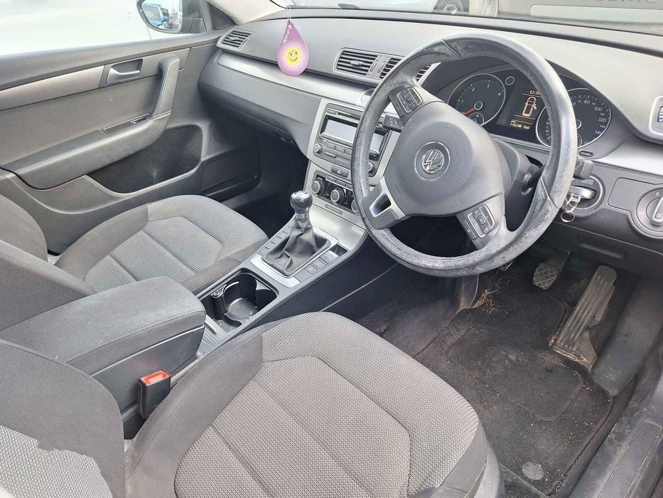 Aripa Spate Dreapta Volkswagen Passat 2012 Break Maro