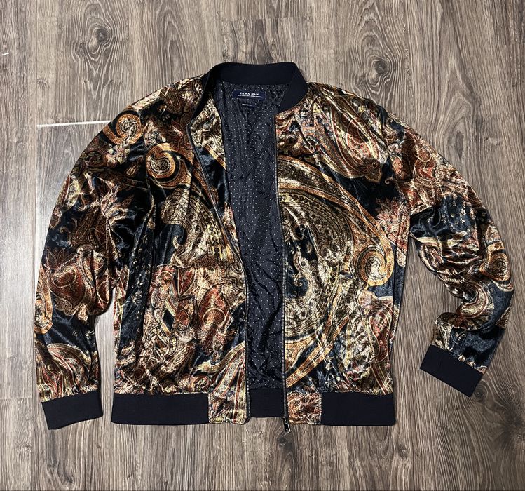 Уникален бомбер ZARA MAN – Limited Edition стил!