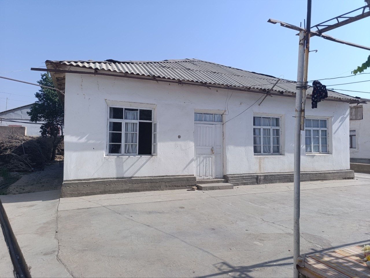 Havli uy sotiladi. Продаётся участок с домом