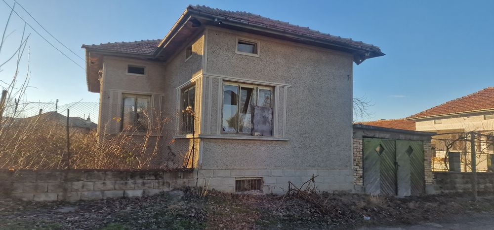 Къща в с.Имренчево за продаване