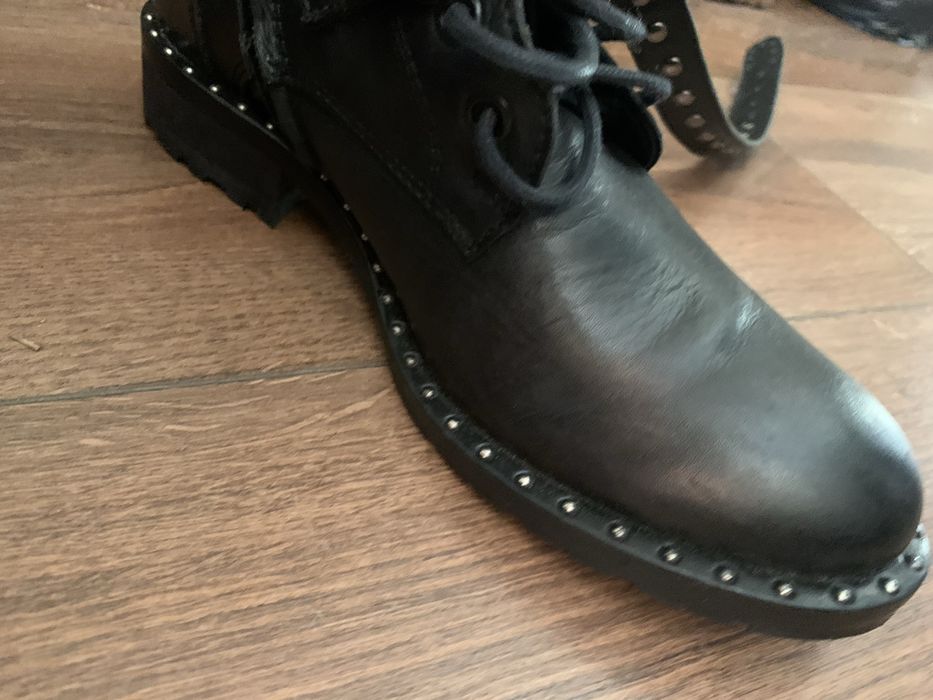 Pinko кожени боти