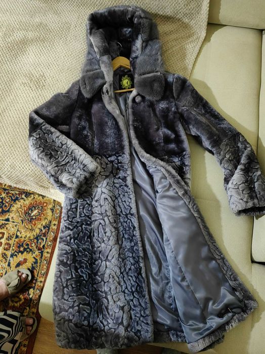 Продам новую норковую шубу