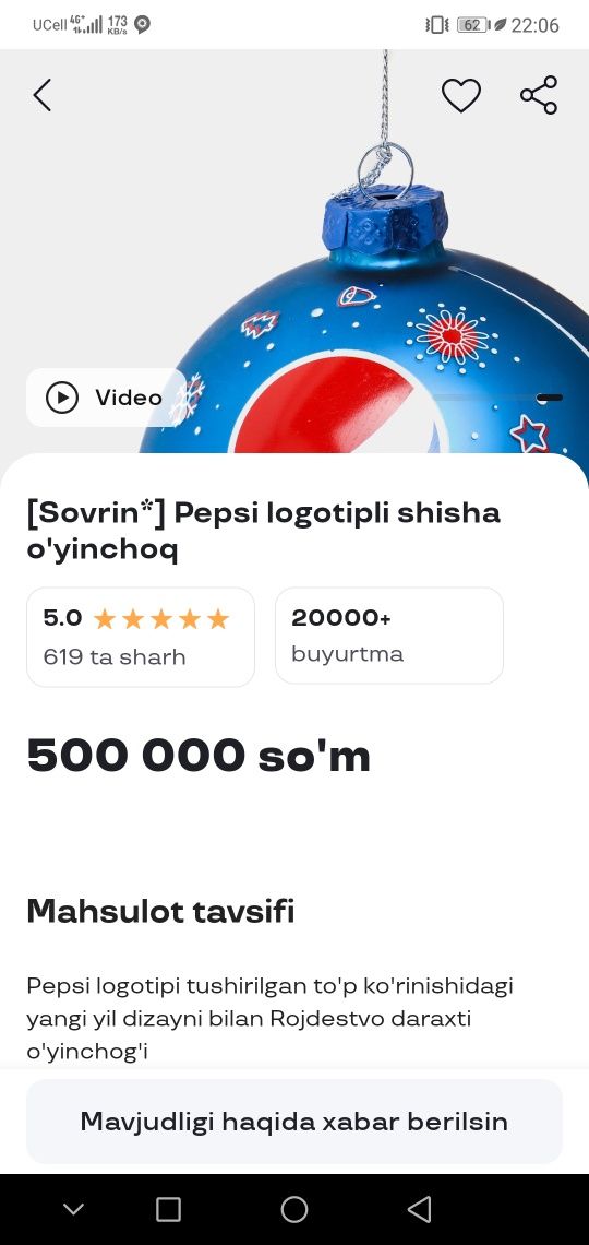 Yangi yil archasi uchun ajoyib Pepsi logotipi tushirilgan o'yinchoq