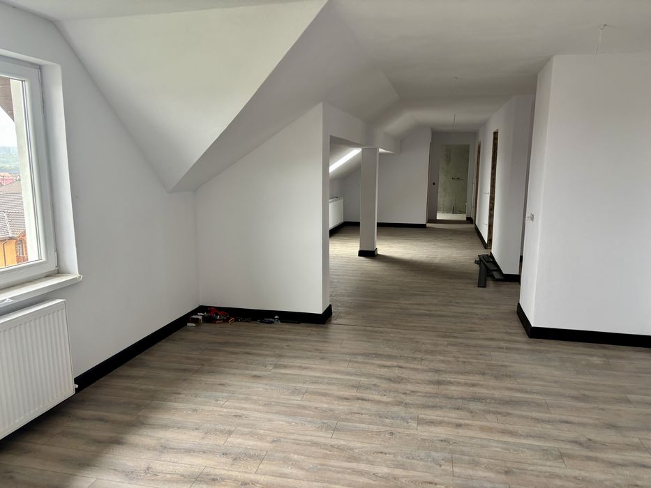 Apartament 3 camere , 90 mp utili .Zona||Turnisor-Bieltz
