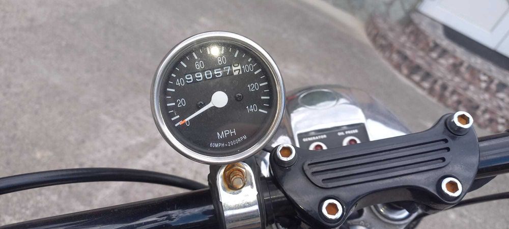 Vând motociclu Harley Davidson Sportster XLH 1000