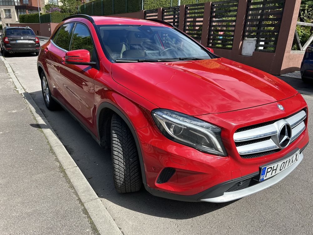 Mercedes GLA 200d 4matic, automat